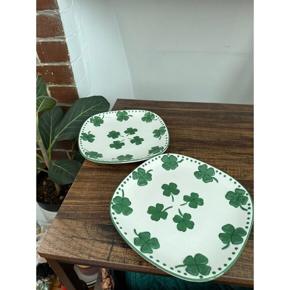 MESA two St Patrick’s Day shamrock plates - Picture 1 of 11